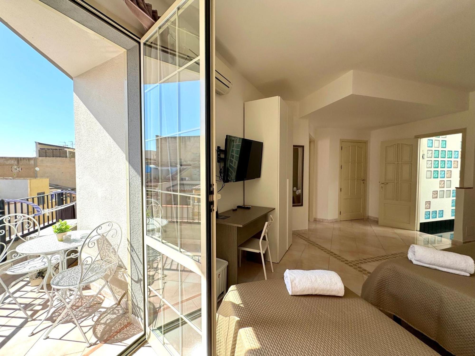 B&B Blue Terrasini Exterior foto